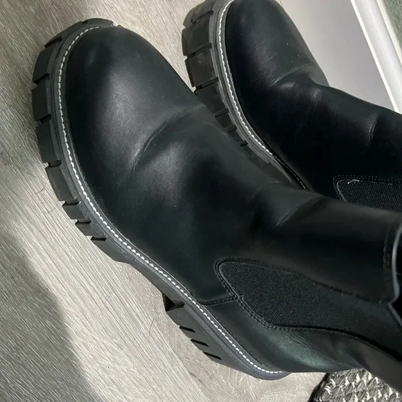 Black Chunky Ankle Boots - Picture 5 of 7